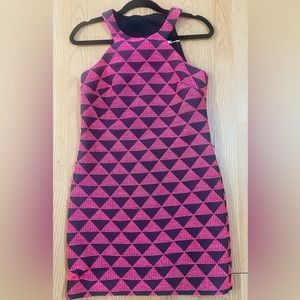 Trina Turk Dresses Size 4. Pink & black geometric pattern. Halter. EUC. Lined.